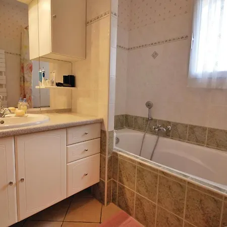 Cozy In With Kitchen * Les Arcs-sur-Argens