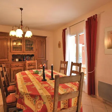 Holiday home Cozy In With Kitchen Les Arcs-sur-Argens